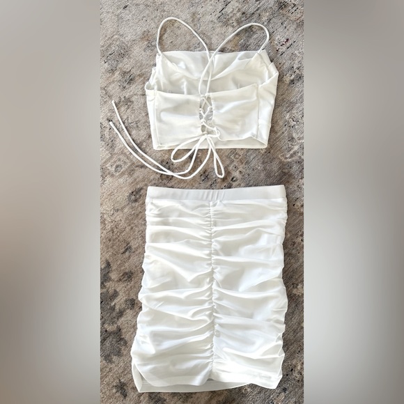 Two piece bridal outfit - Picture 2 of 2